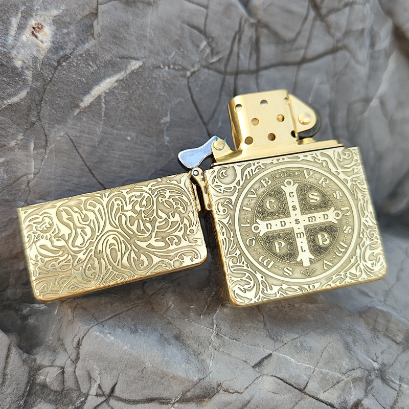 Vintage Collectible Lighters - Zoro Kerosene Lighter Z915S Pure Copper