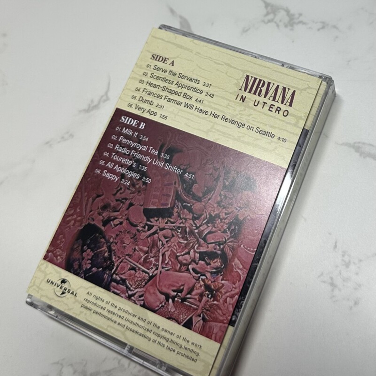 Nirvana in Utero Cassette Tape - Vintage Collectible & Vintage Dolls reseña y precio