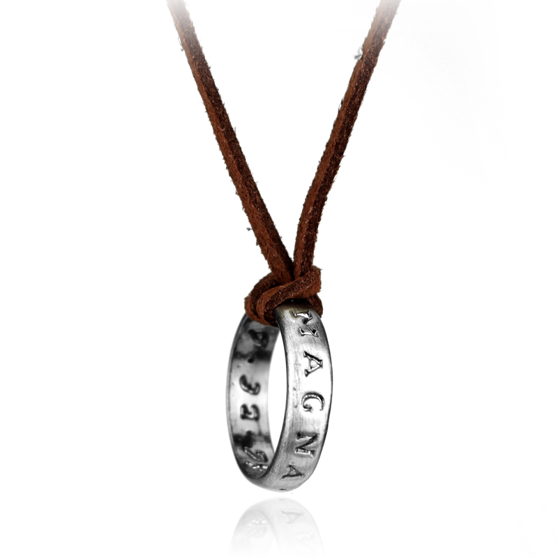 Game Anime Leather Chain Ring  - Vintage Necklace reseña y precio