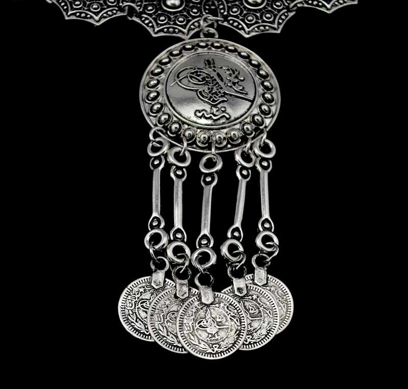 Ethnic Gypsy Vintage Metal Coi - Vintage Collectible Coins reseña y precio