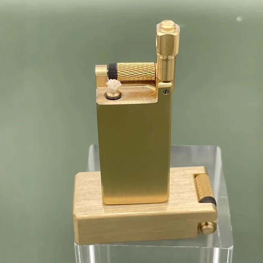 Vintage European Pipe Lighter, - Vintage Collectible Lighters reseña y precio