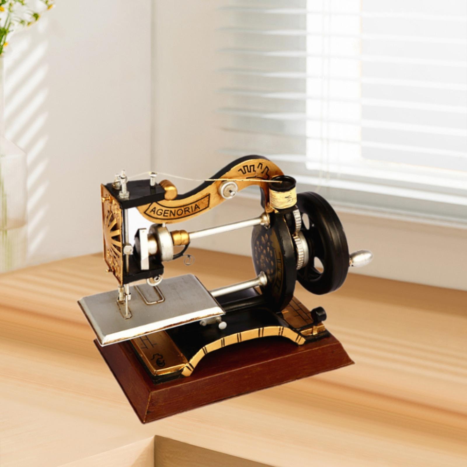 Vintage Sewing Machine Model T - Vintage Collectible Clothing reseña y precio